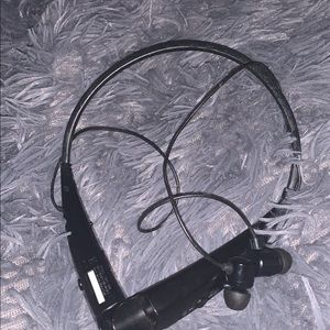 Lg headphones